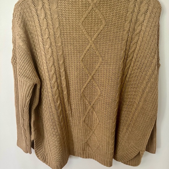 Natural Reflections Tan Sweater - Size S - Picture 3 of 4